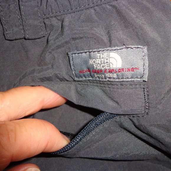 The North Face Sport Capris S/P Charcoal Gusset Crotch Adj. Waist/Hem Cords - Picture 14 of 16